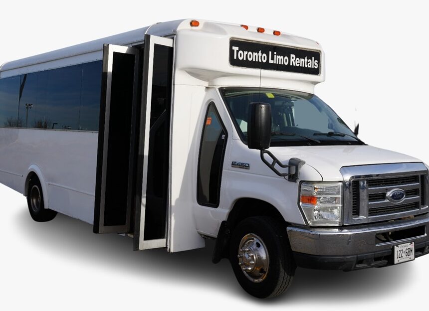 Toronto Party Bus: The Ultimate Transport Experience for Your Evening Out