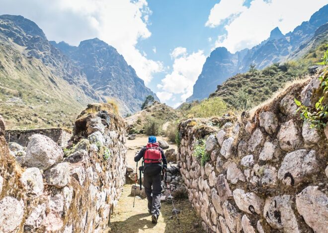 LARES TREK TO MACHU PICCHU