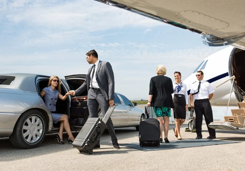 Beat the Phoenix, Arizona Heat: Book an Airport Limo Service and Skip the Wait