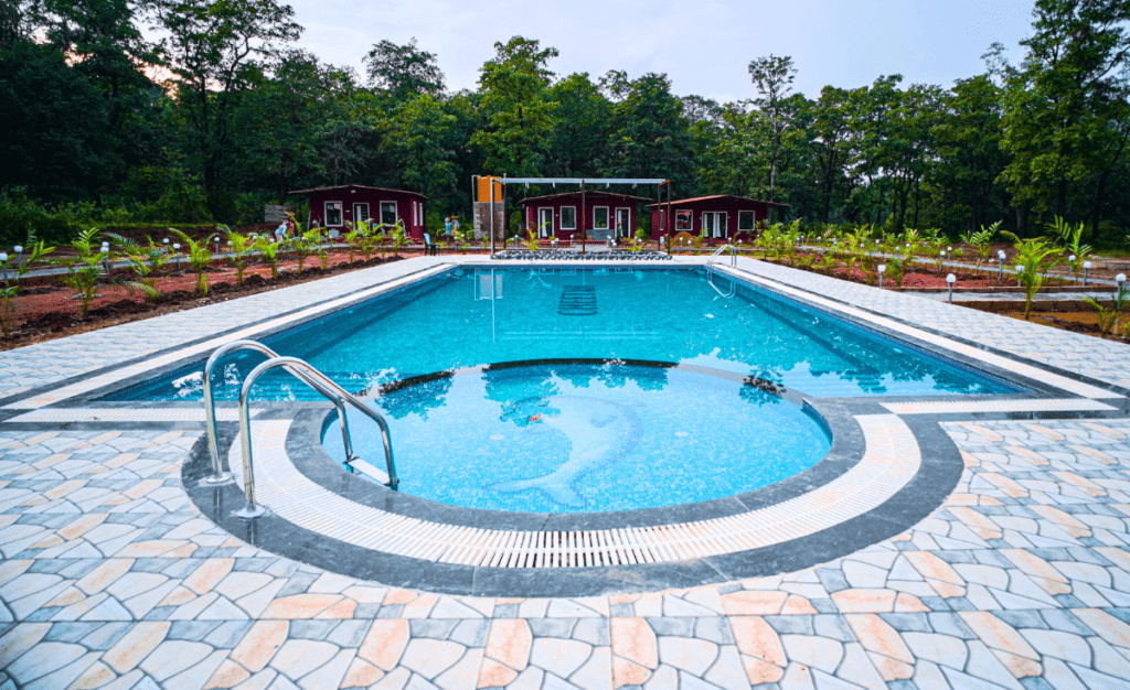 What are the top benefits of planning your stay at Dandeli Resort?