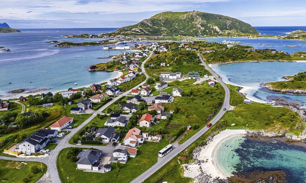 Why Short Island Weekends Work Best With Fewer Plans